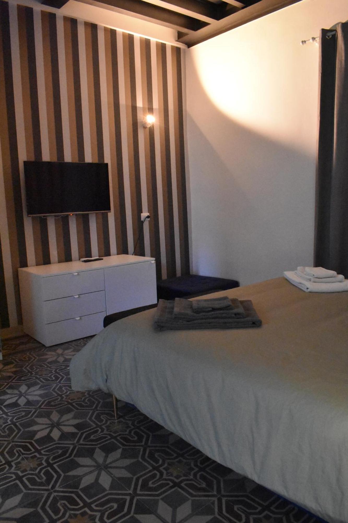 Saint Barth Guest House - Charming Rooms In Bari Pokój zdjęcie